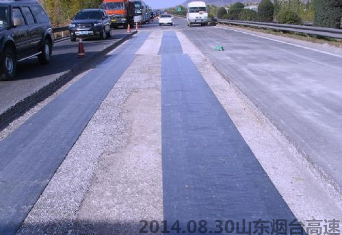 ���̰���